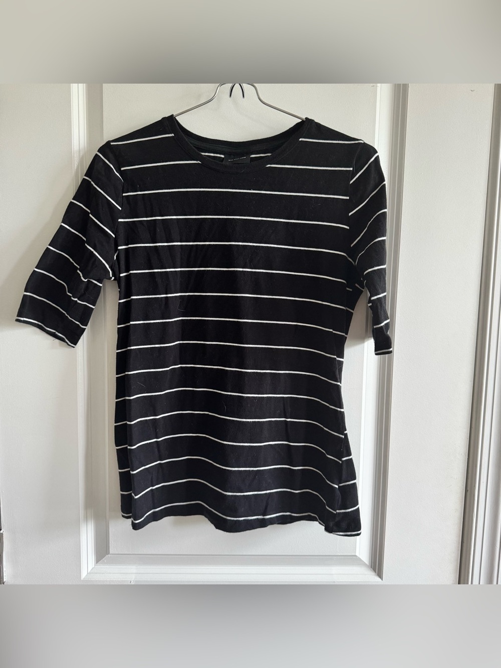 Who What Wear | Black Pinstripe 3/4 Sleeve Tank Size M